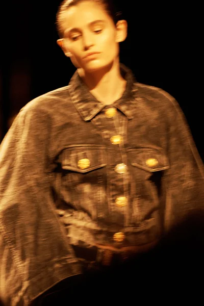 Look 47